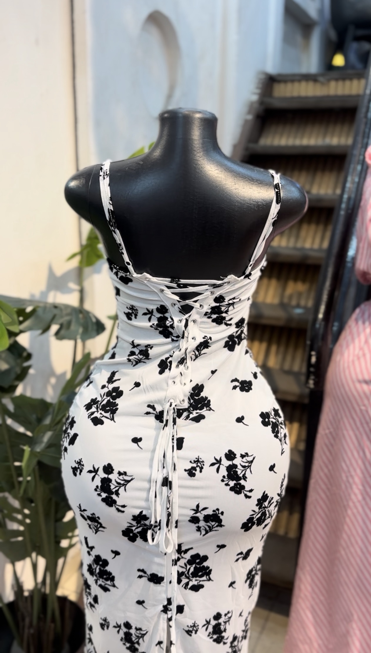 Robe corset dentelle – Image 2